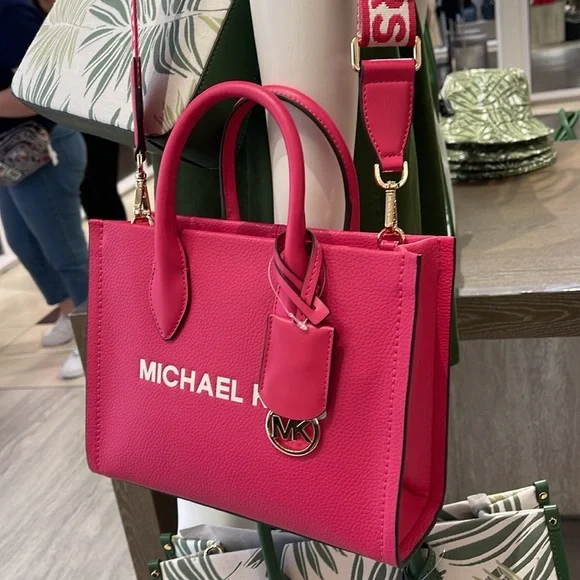MICHAEL KORS
Mirella Small Pebbled Leather Crossbody Bag Tote
Electric Pink
NWT - Picture 2 of 16
